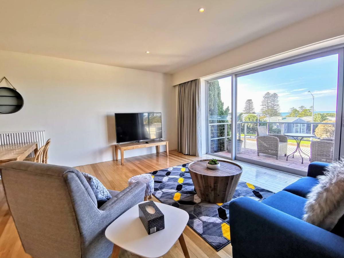 Phoenix Apartments 론 외부 사진