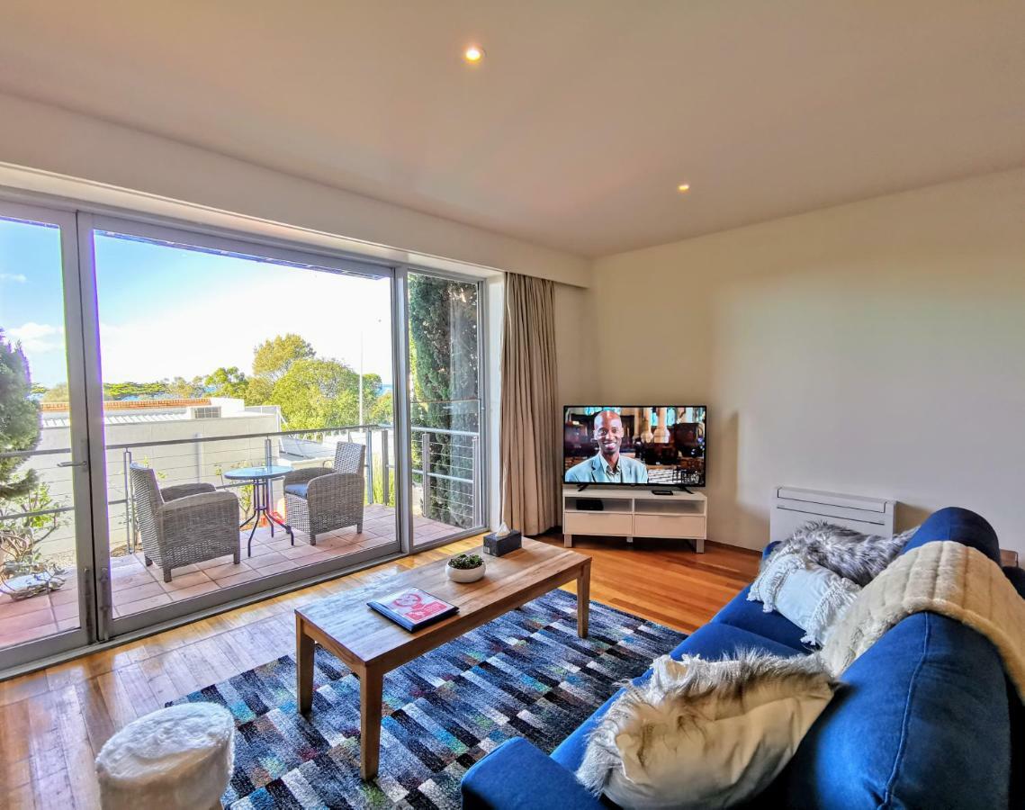 Phoenix Apartments 론 외부 사진