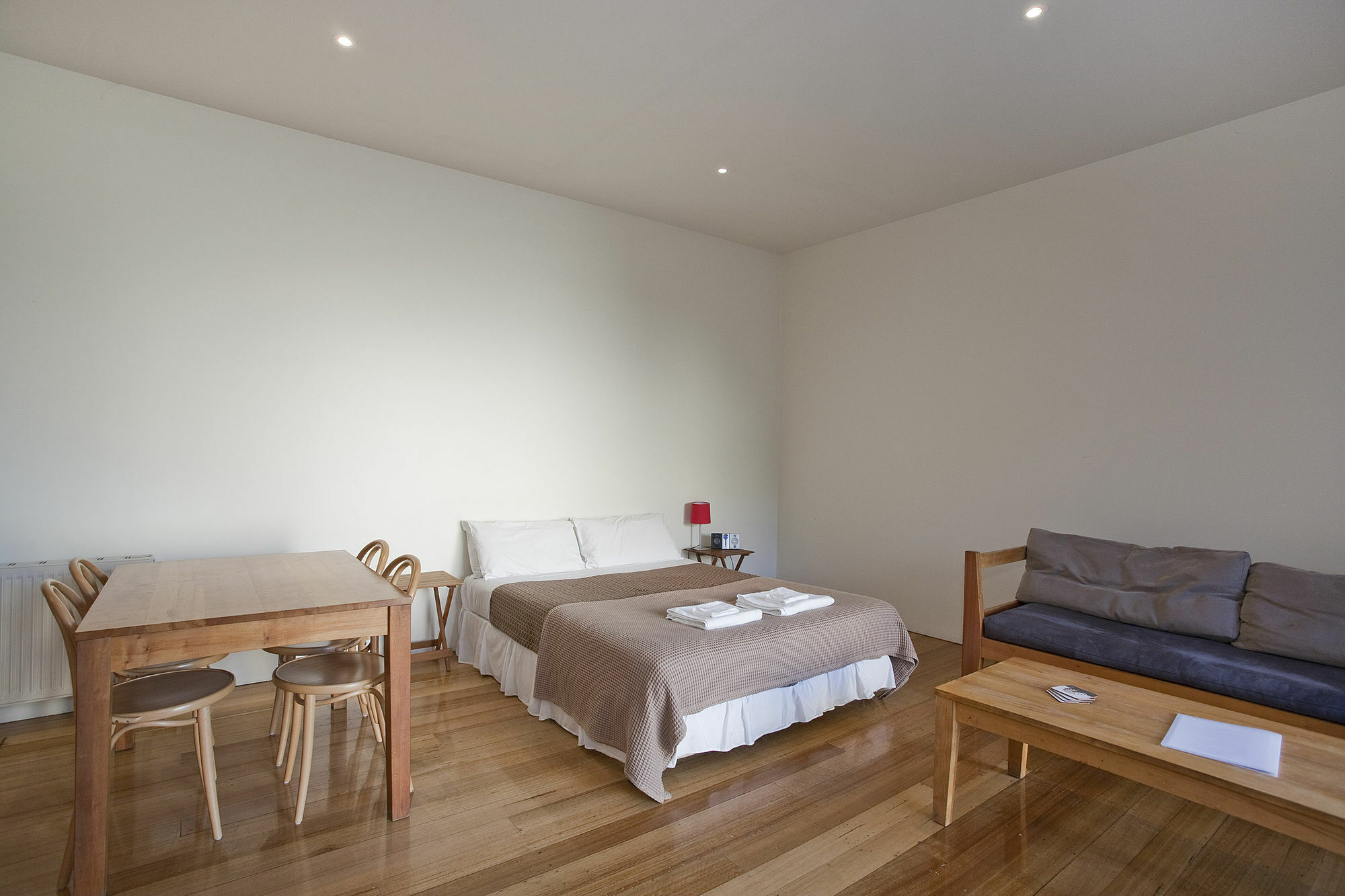 Phoenix Apartments 론 외부 사진